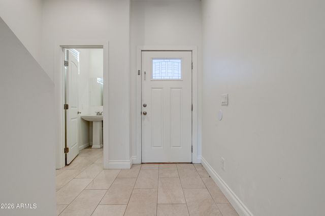 16075 N 30 Street, Phoenix, AZ 85032