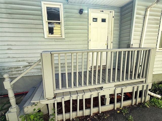 690 Seward Street, Rochester, NY 14611