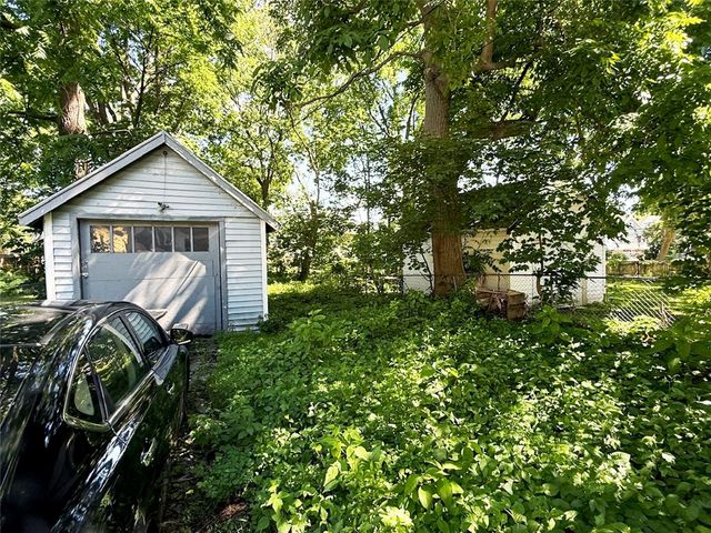 690 Seward Street, Rochester, NY 14611