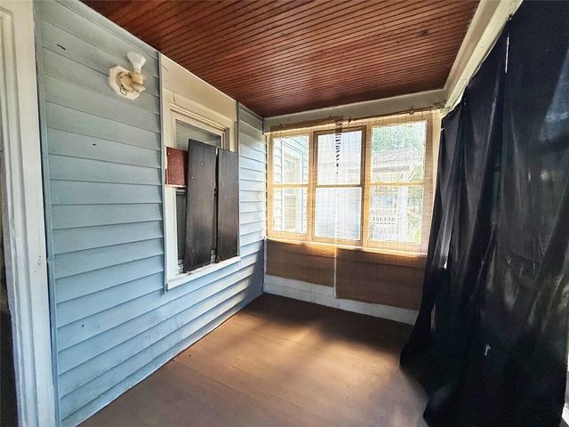 690 Seward Street, Rochester, NY 14611