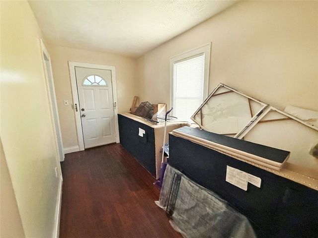 690 Seward Street, Rochester, NY 14611