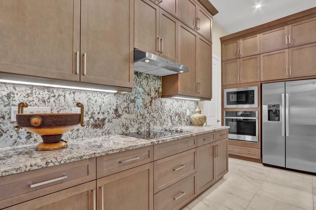 9204 SW Arco Way, Port St. Lucie, Port St Lucie, FL 34987