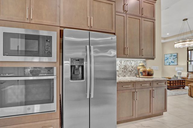 9204 SW Arco Way, Port St. Lucie, Port St Lucie, FL 34987