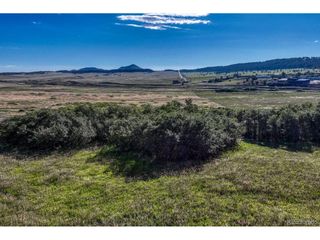 15989 S Perry Park Rd, Larkspur, CO 80118