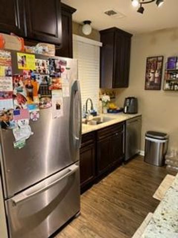 112 South Drive C, Circle Pines, MN 55014
