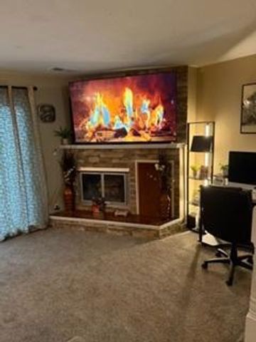 112 South Drive C, Circle Pines, MN 55014