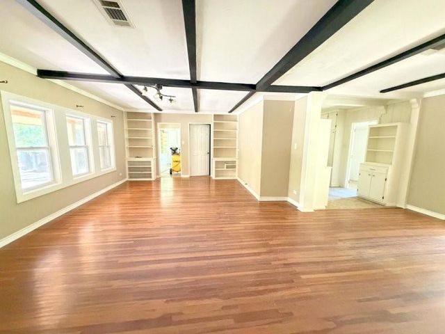 405 N Grace Street, Crockett, TX 75835