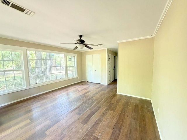 405 N Grace Street, Crockett, TX 75835