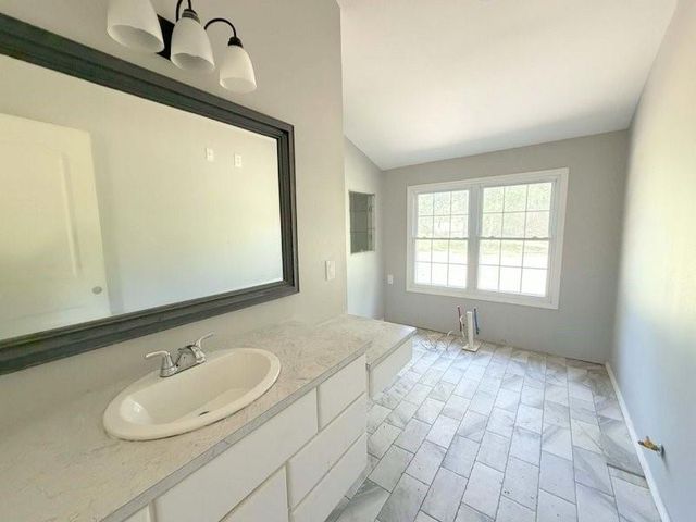 405 N Grace Street, Crockett, TX 75835