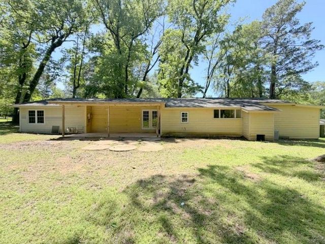 405 N Grace Street, Crockett, TX 75835
