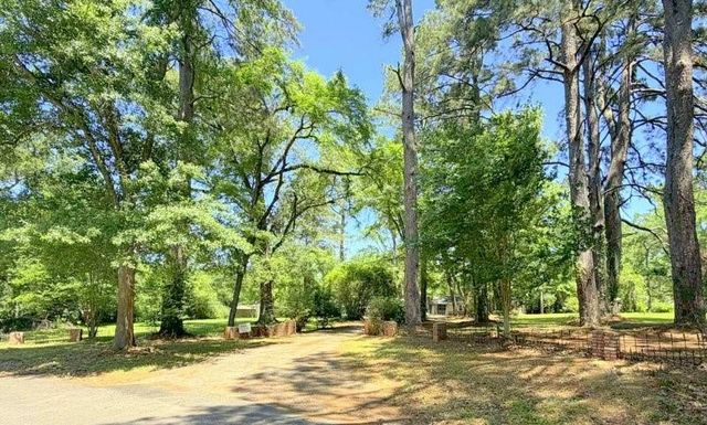 405 N Grace Street, Crockett, TX 75835