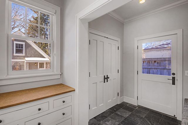 259 Woodlawn Avenue, Saint Paul, MN 55105