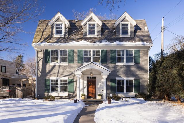 259 Woodlawn Avenue, Saint Paul, MN 55105