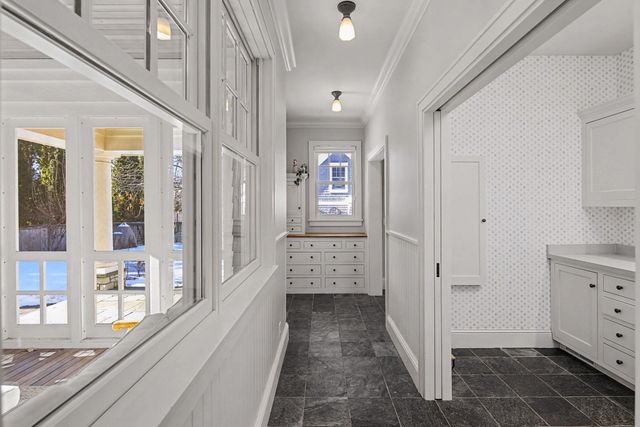 259 Woodlawn Avenue, Saint Paul, MN 55105