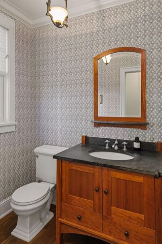 259 Woodlawn Avenue, Saint Paul, MN 55105