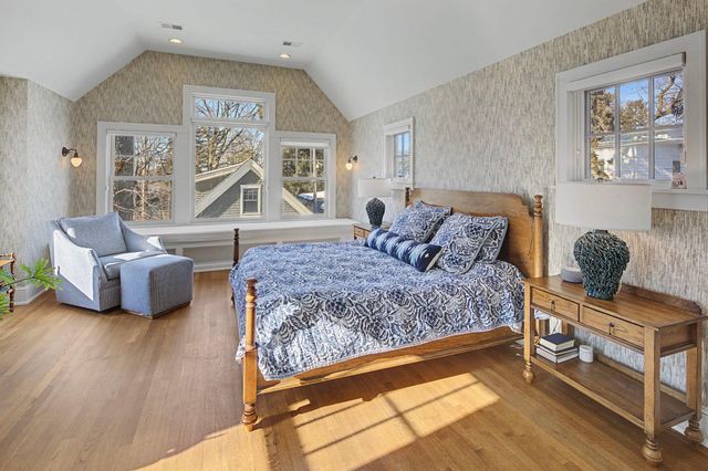 259 Woodlawn Avenue, Saint Paul, MN 55105