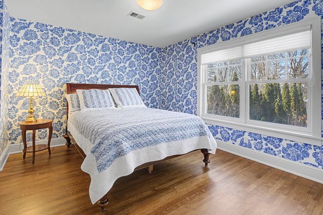 259 Woodlawn Avenue, Saint Paul, MN 55105