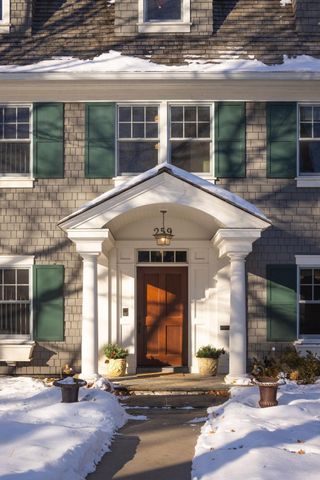 259 Woodlawn Avenue, Saint Paul, MN 55105