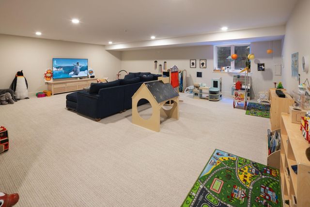 259 Woodlawn Avenue, Saint Paul, MN 55105