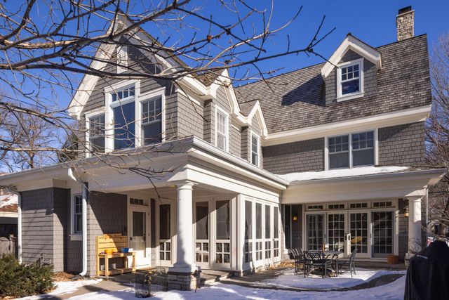 259 Woodlawn Avenue, Saint Paul, MN 55105