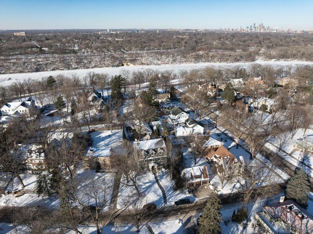 259 Woodlawn Avenue, Saint Paul, MN 55105