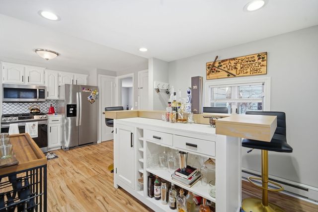 13 Bither St, Springfield, MA 01118