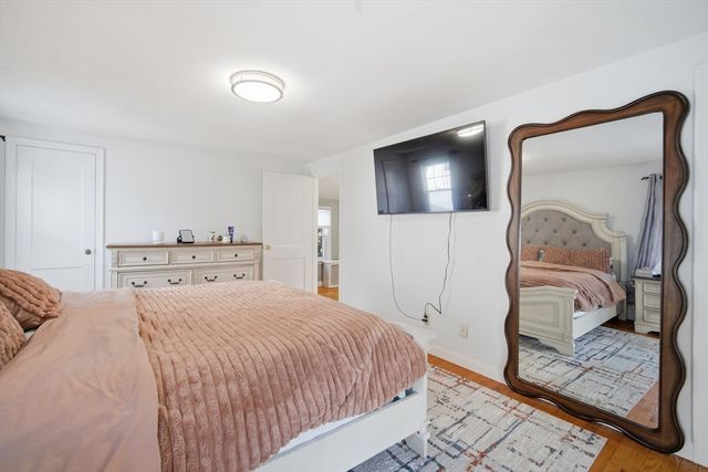 13 Bither St, Springfield, MA 01118