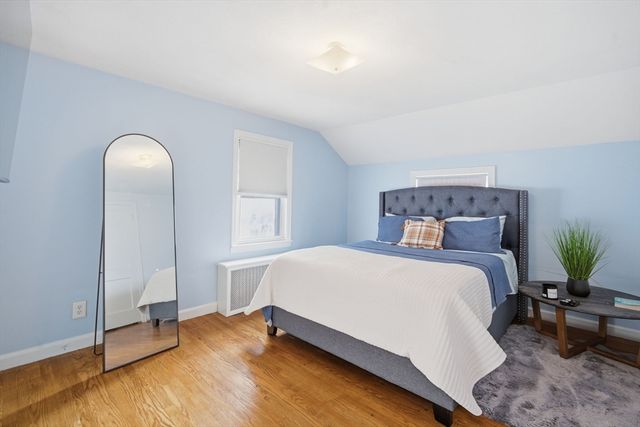 13 Bither St, Springfield, MA 01118