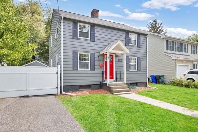 13 Bither St, Springfield, MA 01118