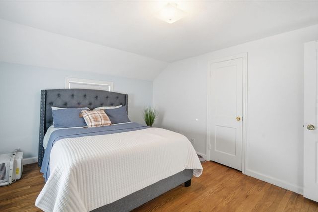 13 Bither St, Springfield, MA 01118