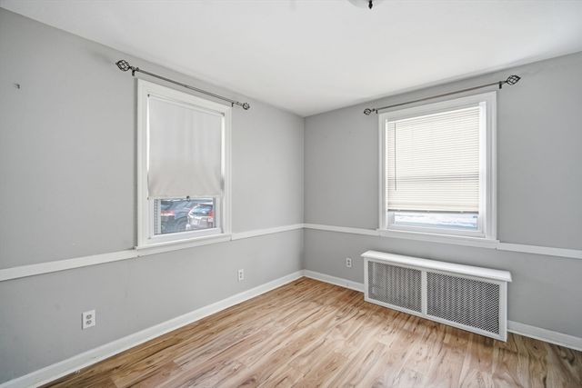 13 Bither St, Springfield, MA 01118