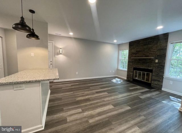 108 DIAMOND DR, Newtown, PA 18940