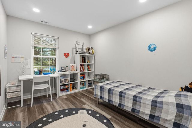 108 DIAMOND DR, Newtown, PA 18940