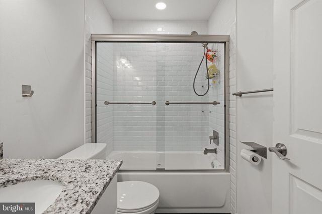 108 DIAMOND DR, Newtown, PA 18940