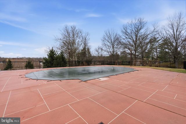 108 DIAMOND DR, Newtown, PA 18940