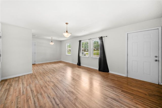 900 N Davis Street, Pea Ridge, AR 72751