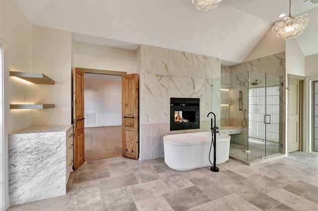 74 Briar Hollow Lane, Houston, TX 77027