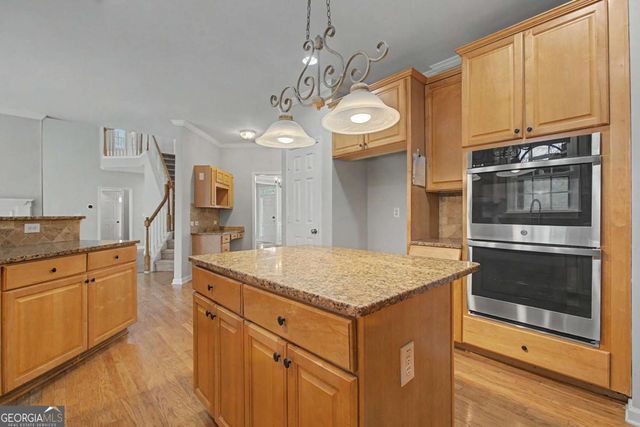 2725 Ivy Hill Drive, Buford, GA 30519