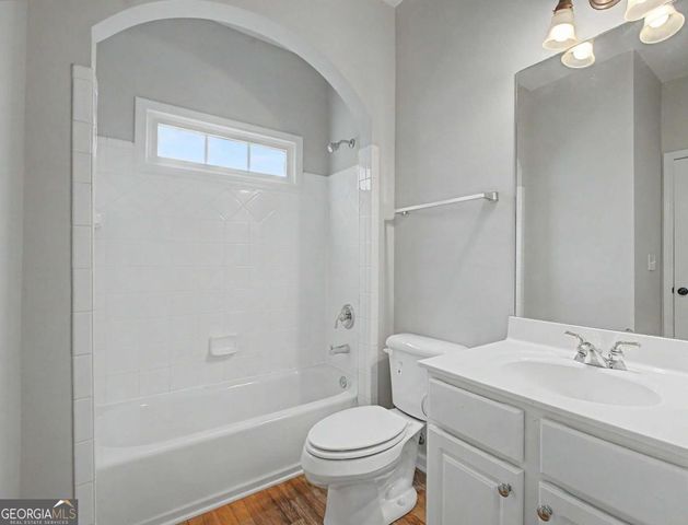 2725 Ivy Hill Drive, Buford, GA 30519