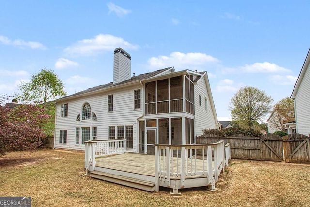 2725 Ivy Hill Drive, Buford, GA 30519