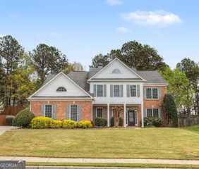 2725 Ivy Hill Drive, Buford, GA 30519