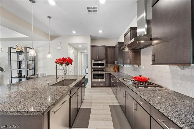 4262 Swift Street, Las Vegas, NV 89135