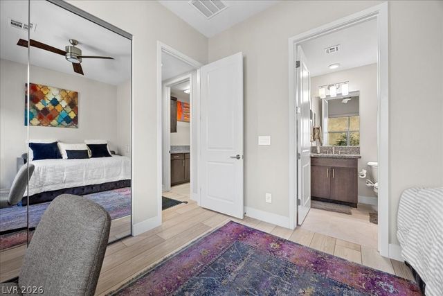 4262 Swift Street, Las Vegas, NV 89135