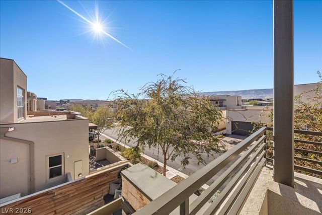 4262 Swift Street, Las Vegas, NV 89135