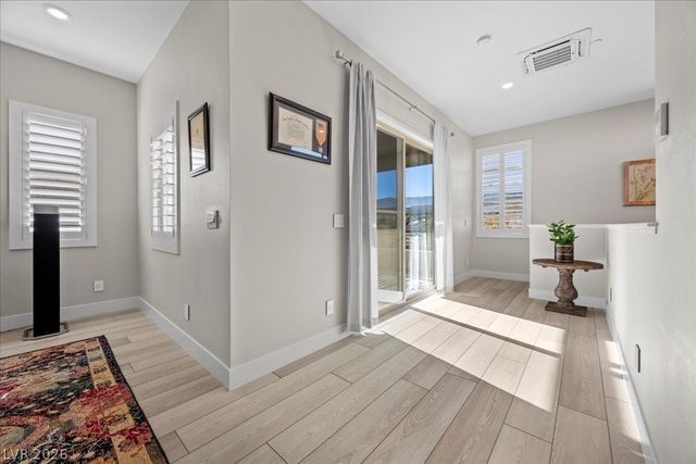 4262 Swift Street, Las Vegas, NV 89135