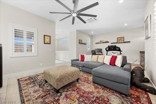 4262 Swift Street, Las Vegas, NV 89135