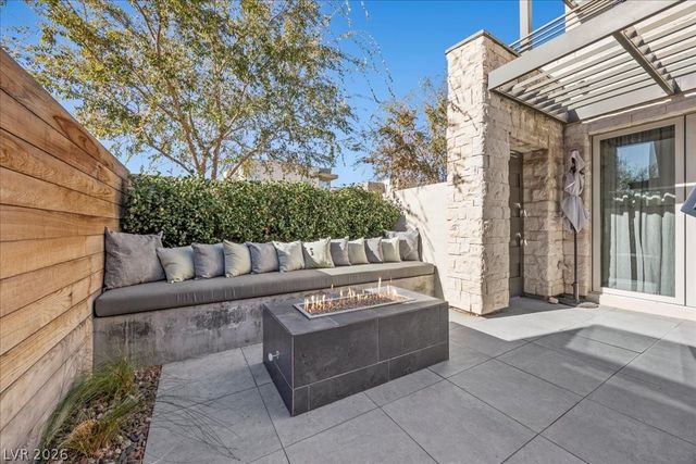 4262 Swift Street, Las Vegas, NV 89135