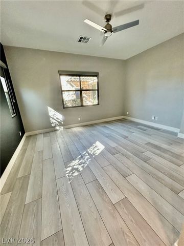 4262 Swift Street, Las Vegas, NV 89135