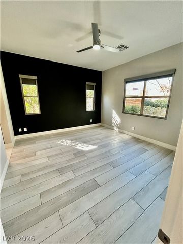 4262 Swift Street, Las Vegas, NV 89135