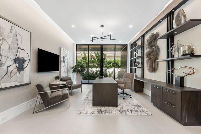 169 W Coconut Palm Road, Boca Raton, FL 33432